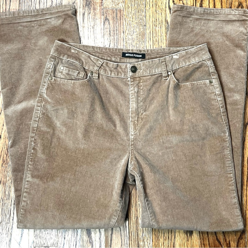 Indigo Fusion Women’s Tan Corduroy Boot Cut 5 Pocket Pants | Size 14
